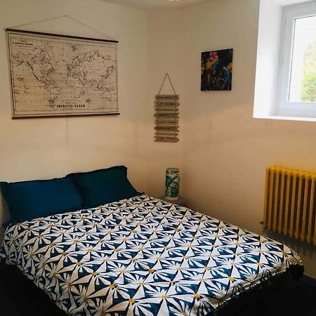 Logement Independant,Calme A 2 Pas Du Centre Ville Lannion Zewnętrze zdjęcie
