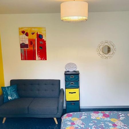 Logement Independant,Calme A 2 Pas Du Centre Ville Lannion Zewnętrze zdjęcie