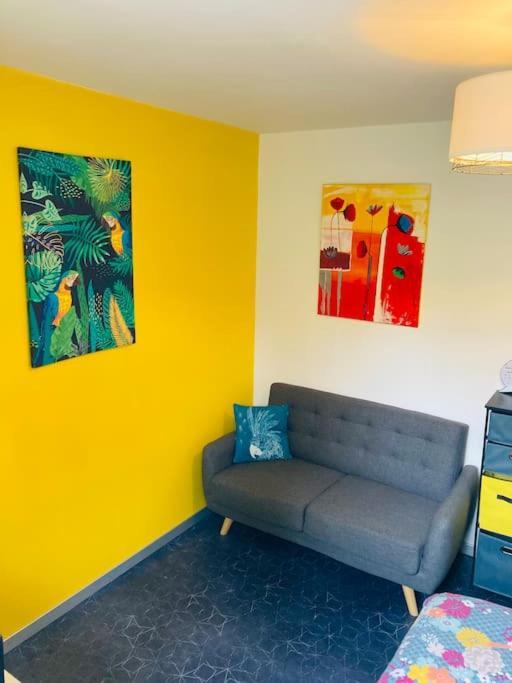 Logement Independant,Calme A 2 Pas Du Centre Ville Lannion Zewnętrze zdjęcie