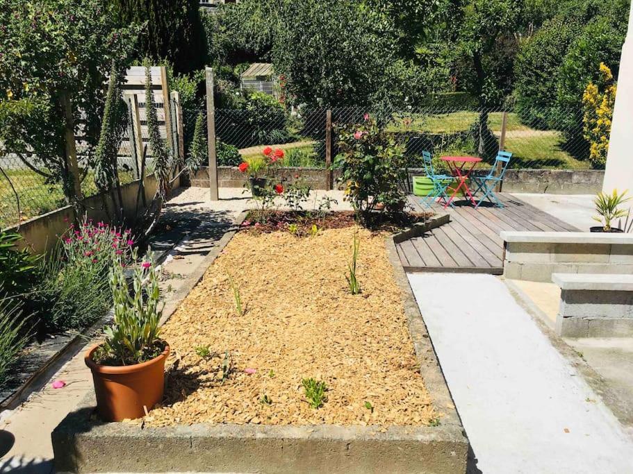 Logement Independant,Calme A 2 Pas Du Centre Ville Lannion Zewnętrze zdjęcie