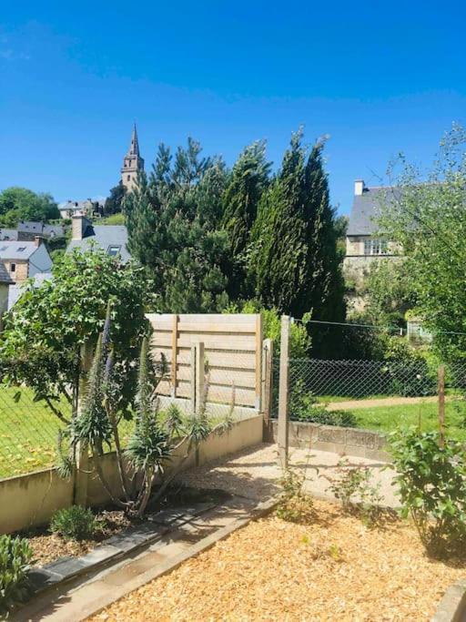 Logement Independant,Calme A 2 Pas Du Centre Ville Lannion Zewnętrze zdjęcie