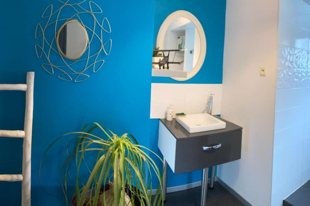 Logement Independant,Calme A 2 Pas Du Centre Ville Lannion Zewnętrze zdjęcie