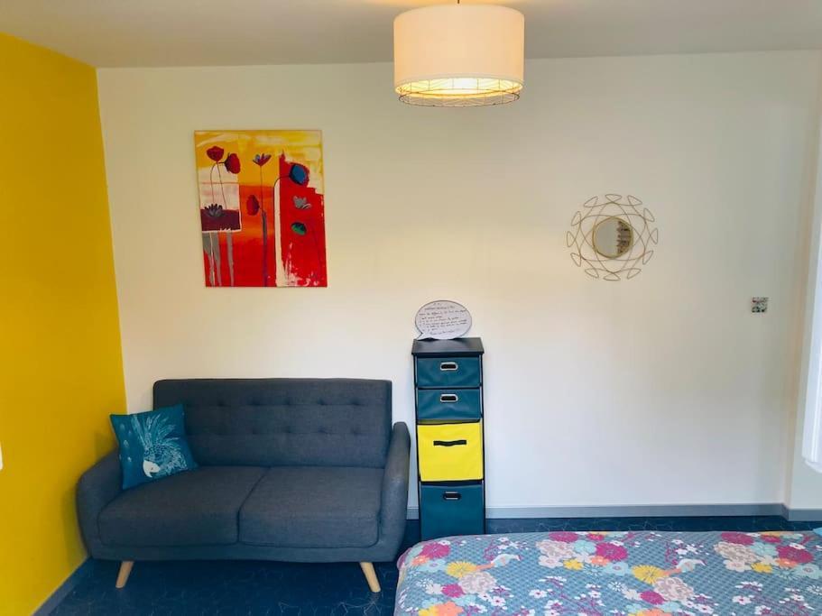 Logement Independant,Calme A 2 Pas Du Centre Ville Lannion Zewnętrze zdjęcie