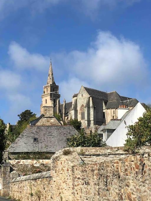 Logement Independant,Calme A 2 Pas Du Centre Ville Lannion Zewnętrze zdjęcie